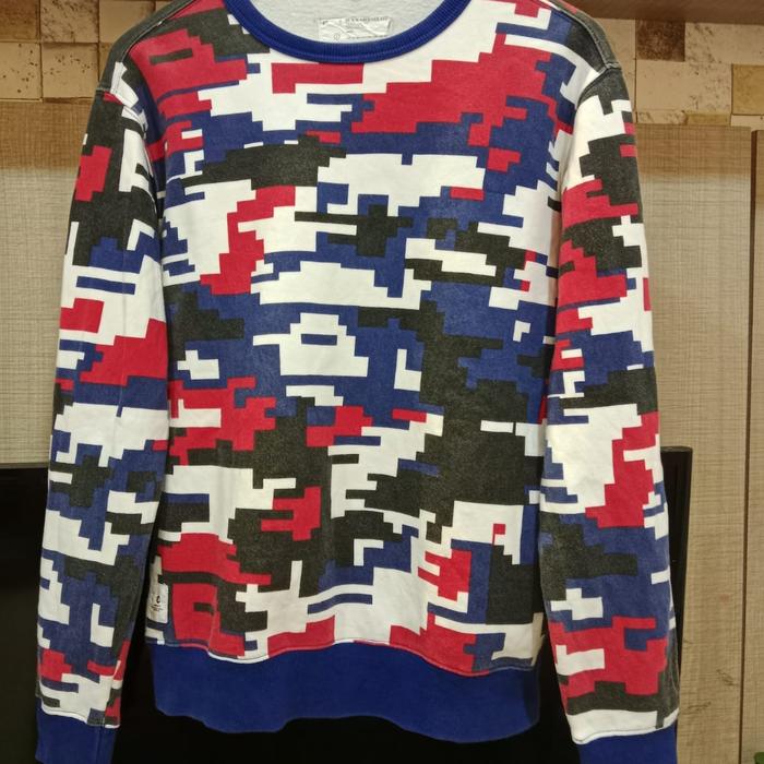 crewneck aape monogram