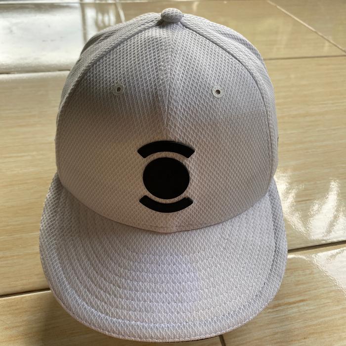 Topi second original jaring reflektive dari new era