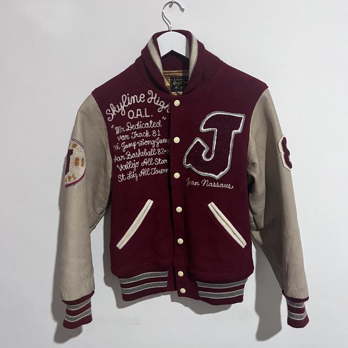 Vintage Varsity Size XS-S 1983