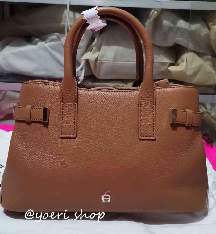 Tas Wanita Aigner ROMA HANDTASCHE Small Black/Brown/Signature Brown