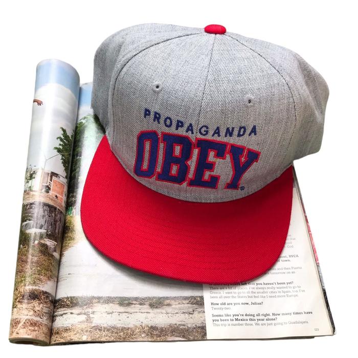 Topi Obey Propaganda