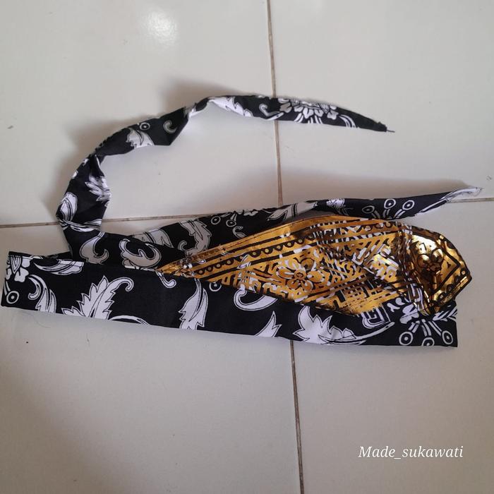 Udeng ikat kepala Batik Destar khas bali