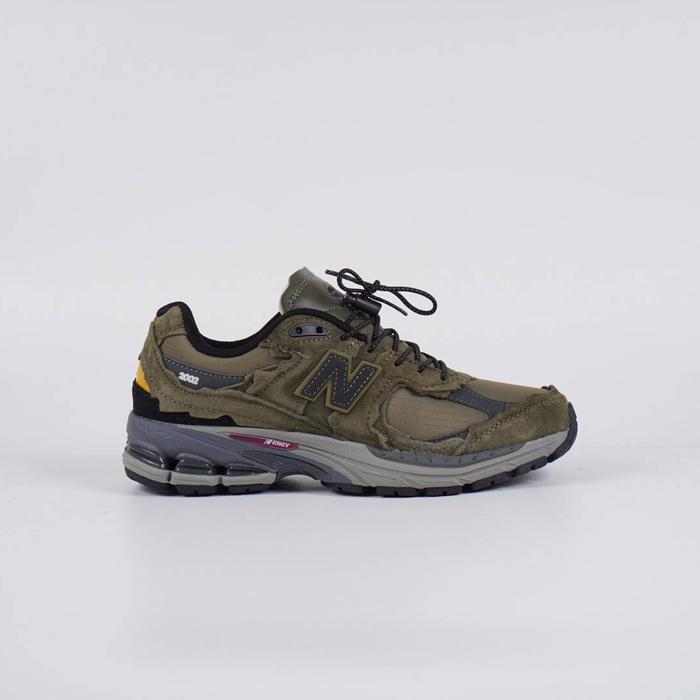 new balance 2002r protection pack