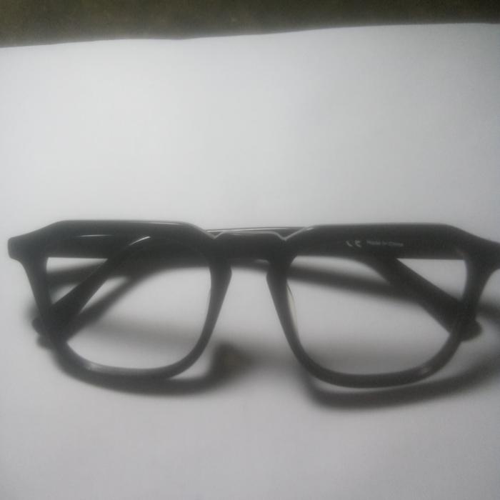 frame original kacamata HAWKERS
