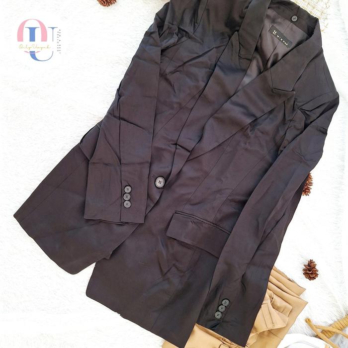 Blezer Brand It Michaa Hitam