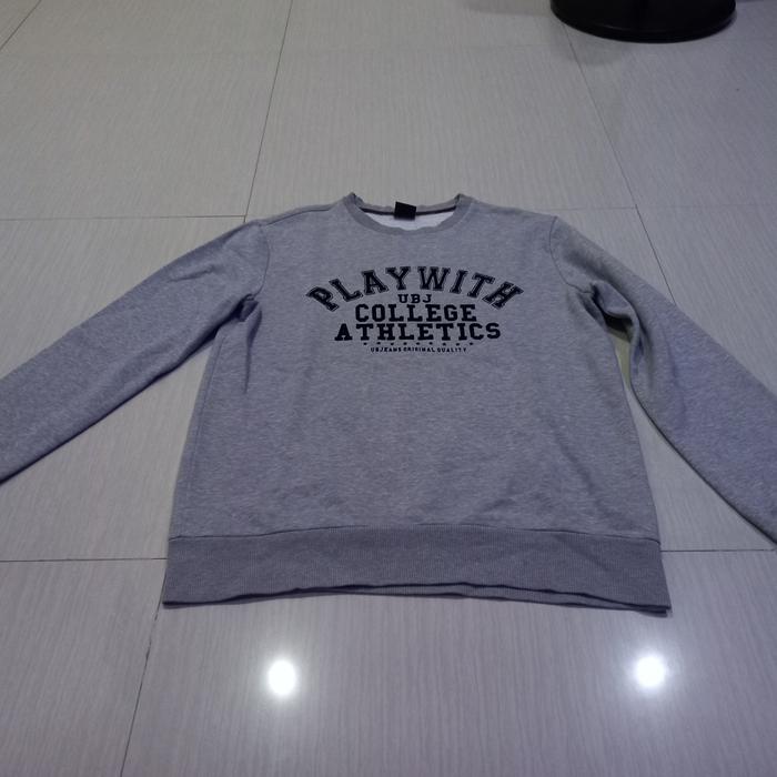 Sweater crew neck bekas original merk Union Bay size M