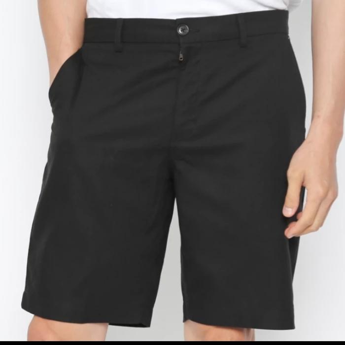 ARNOLD PALMER Celana Pendek Pria Original . HITAM P-CDBL23-B9