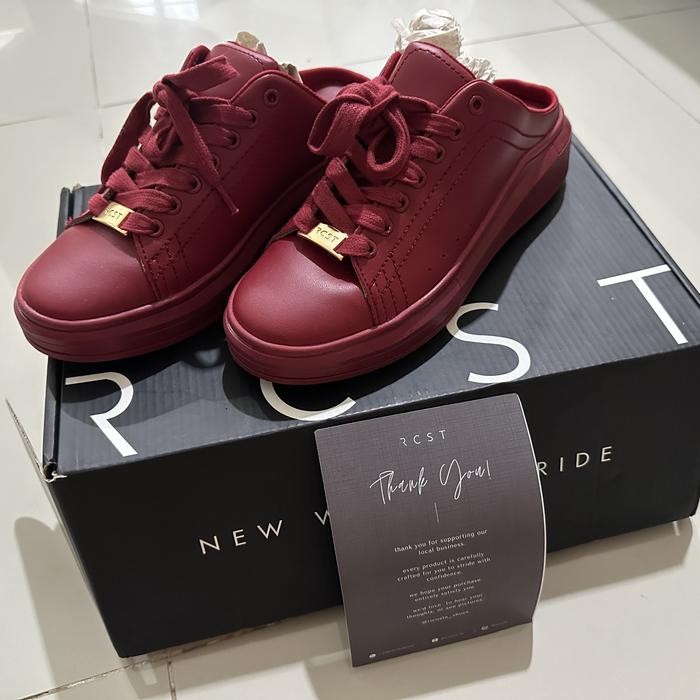 Sepatu wanita RCST RICOSTA SHOES ukuran 39 kecil