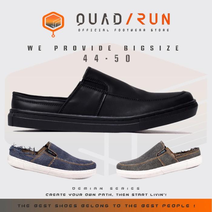 QuadRun Sepatu Slip On Pria Santai Kasual Liburan Jumbo Bahan Denim Leather Black Blue Jeans Demian 