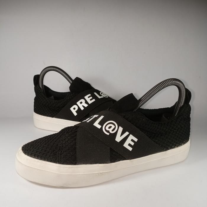 Zara Trafaluc original slip on 36 size women shoes