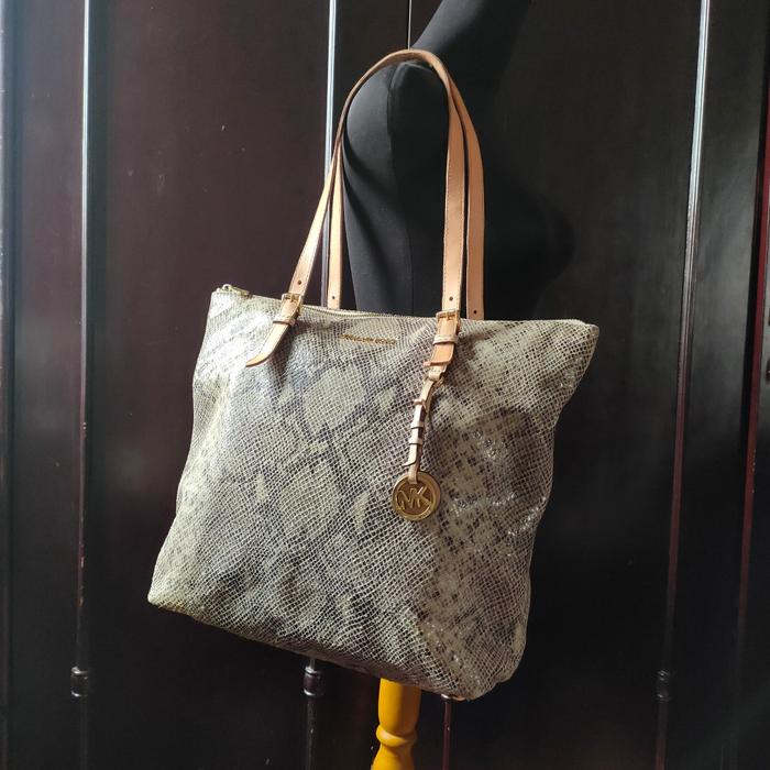 Totebag/Tas Bahu Kulit Asli M I C H A E L K O R S Snake Skin Preloved/second