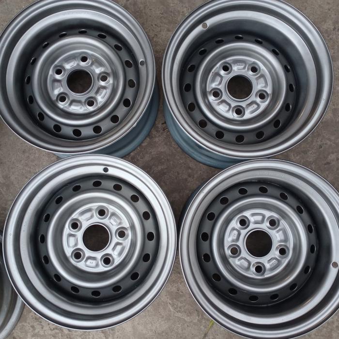 velg celong  ring 14 Pcd 5x114