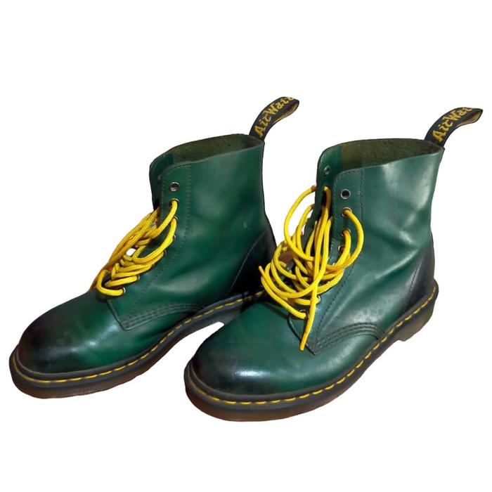 Dr Martens pascal boots 1460 8 Hole Green Smooth Rub Off faded black Colorway Bouncing Sole Size 8uk