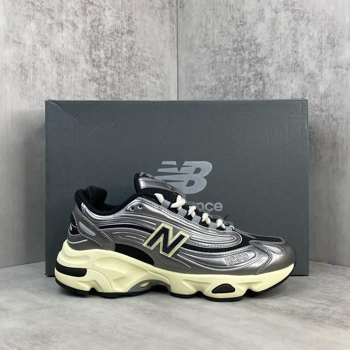 NB 1000 Silver Metallic