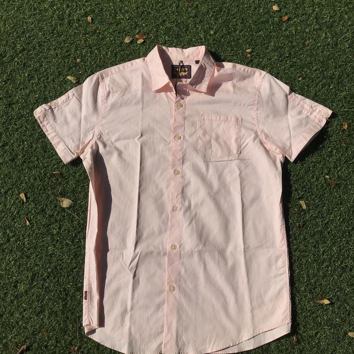 Levis Strauss Purple Label Button Down Peach Short sleeves shirt Unique design of sleeves button s