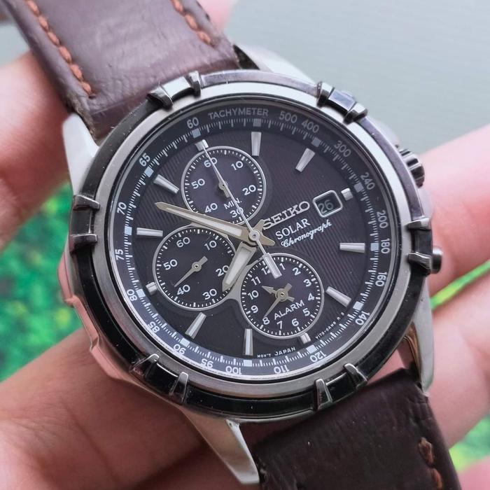 seiko chronograph solar
