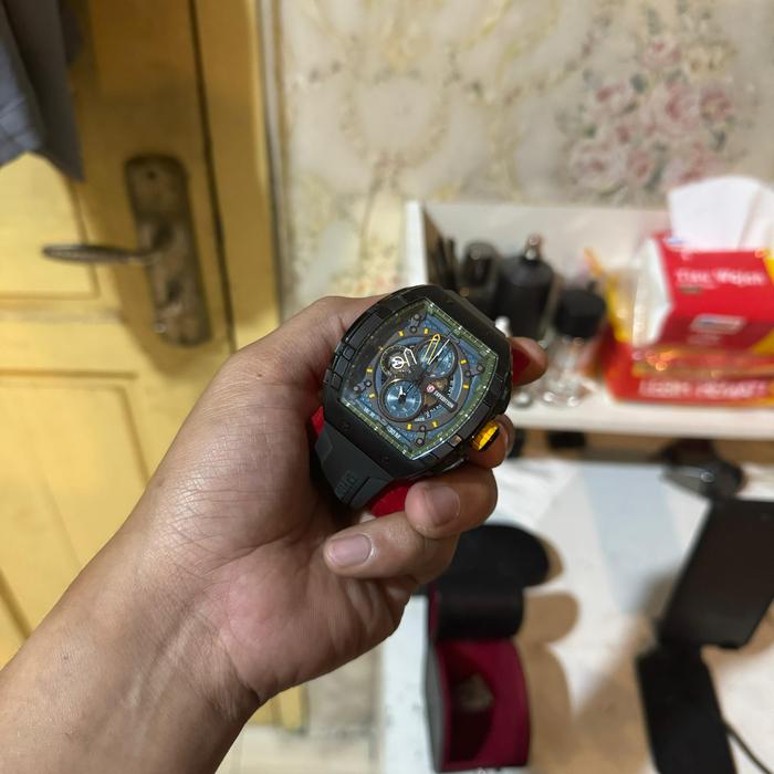 expedition E 6782 M