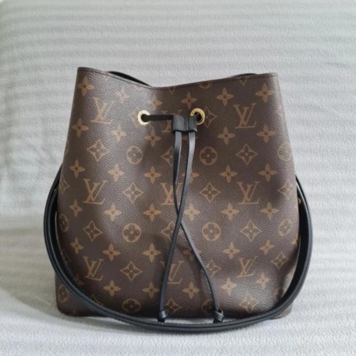 Tas LV Preloved