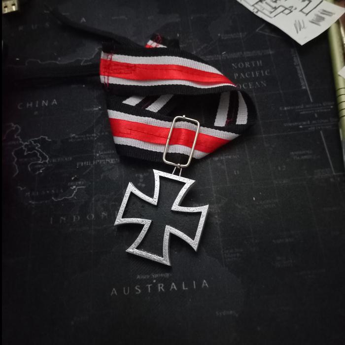 Kalung Medali Jerman WW2 Knight Of Iron Cross WW2 Wehrmacht Pita