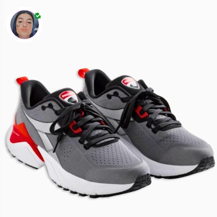 Sepatu Sneakers Ducati Men's Sneakers Shoes DC Travel Grey/Red Ori100%