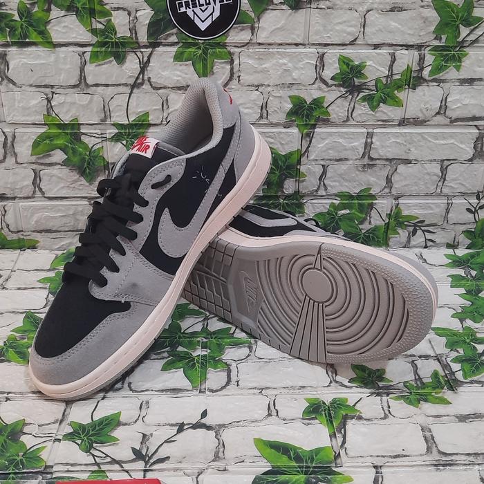 AJ1 RETRO TRAVIS SCOTT LOW BROWN PK SIZE 43 27,5CM