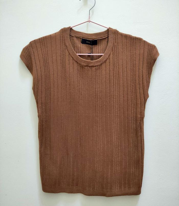 kutung tank top rajut one K import bangkok warna mocca