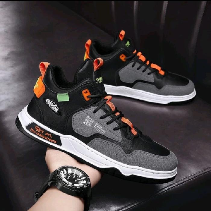 0PANARYBODY H2052 Sepatu Pria Sneakers