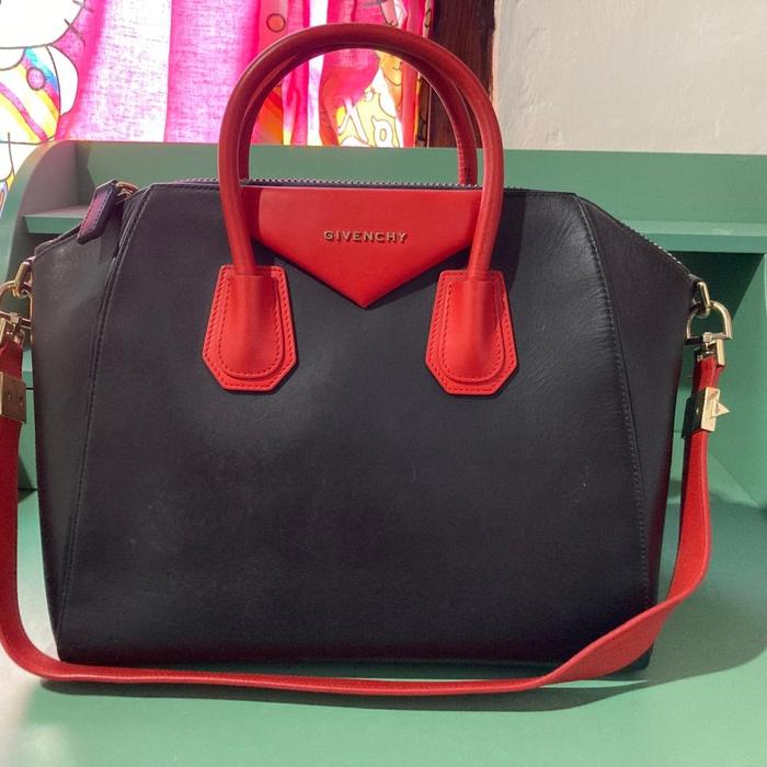 Tas Givenchy Antigona Luxury Bag
