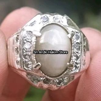 Cincin Batu Pandan Yunan Cat Eyes Natural