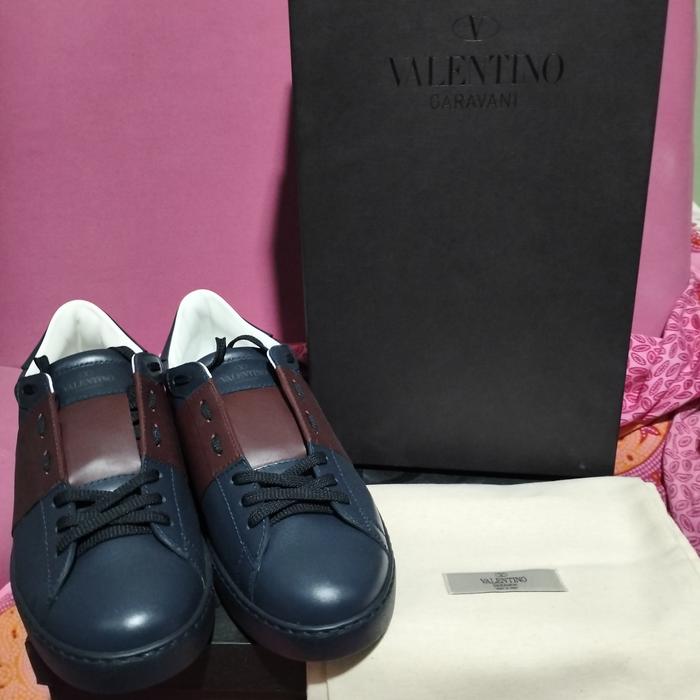 Unused Men Shoes : Valentino Garavani