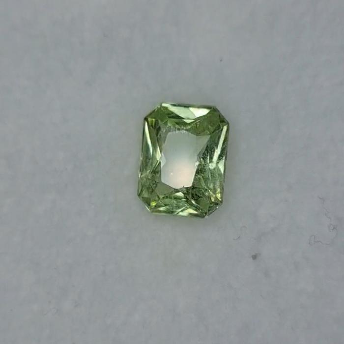 natural tsavorite garnet 2 ct memo gri clean cristal