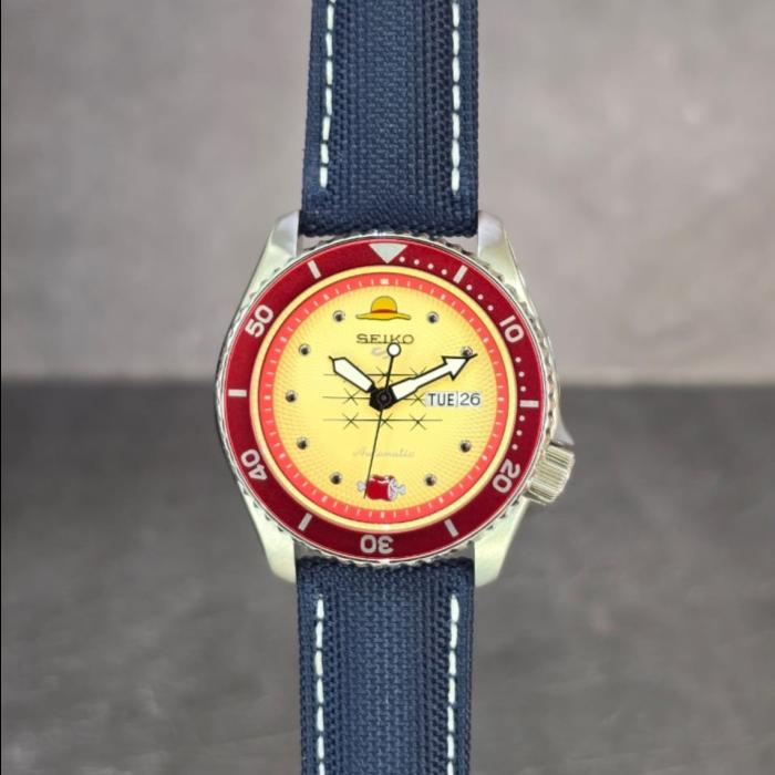 jam tangan seiko one piece 5 sports limited edition automatic