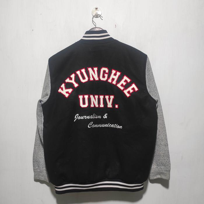 Jaket Varsity Kyunghee Univ   Size : M