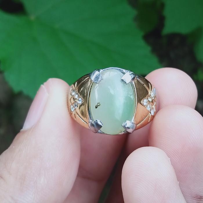Natural Bacan Doko Albino ( Batu Akik asli Ternate )