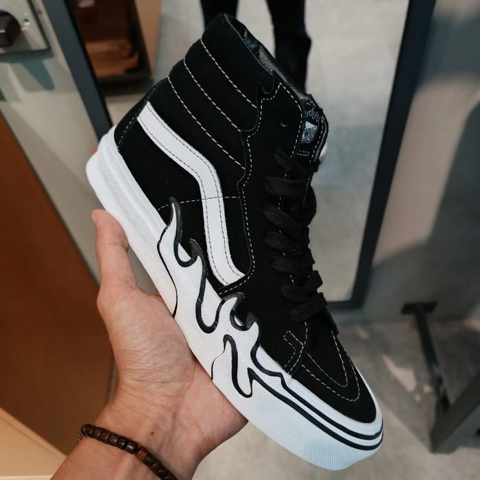Vans Sk8 Hi Suede Flame Black Original Resmi
