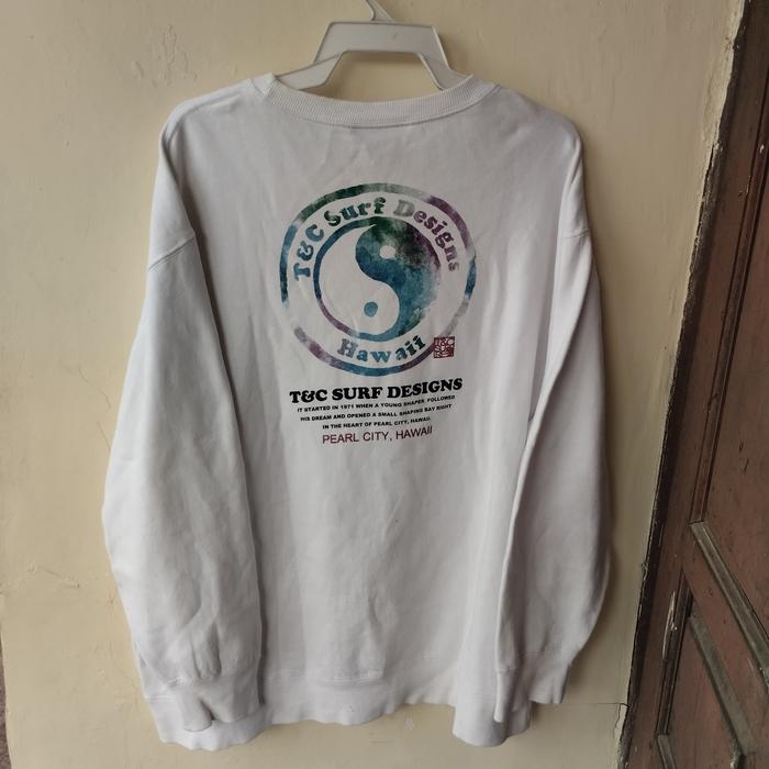 Crewneck T & C surf design
