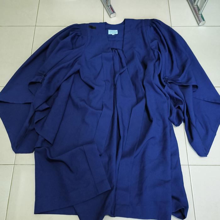 baju WISUDA / CONVOCATION NTU (Nanyang Technologylical University of Singapore) size M
