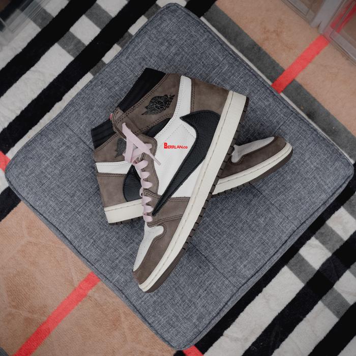 Jordan 1 Retro High Travis Scott 100% Original