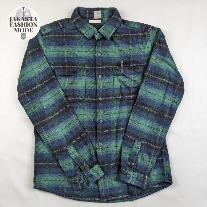 Kemeja Pria Flanel Veterano Outer GU UNIQLO Z39 Second Branded Size S