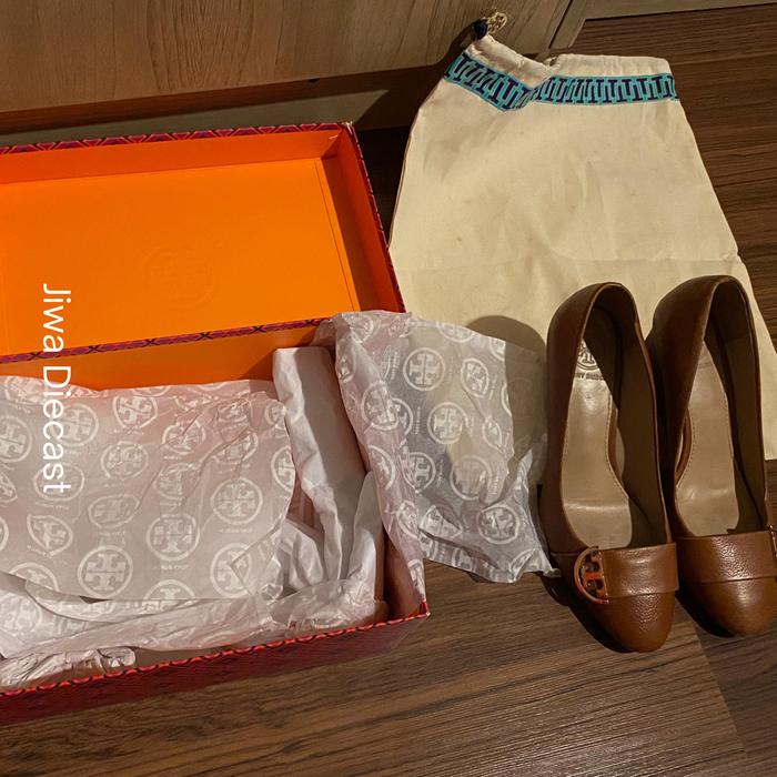 Sepatu tory burch wedges size 6