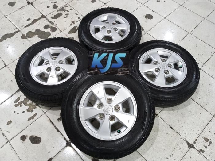 Velg Mobil Bekas Copotan Granmax R13 Pcd 5x114 Ban Muatan Ring 13