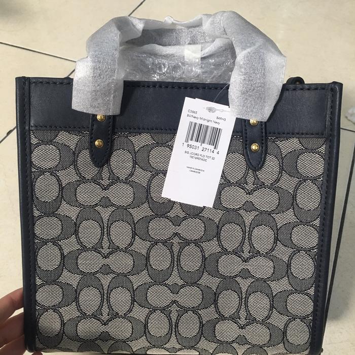 coach field tote 22 navy jaquard