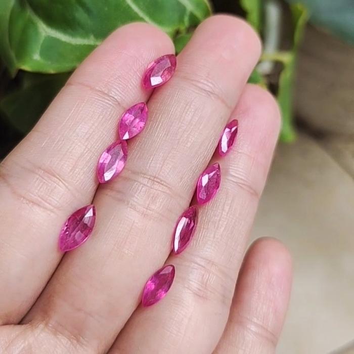 Batu permata mulia merah ruby -  Batu natural ruby