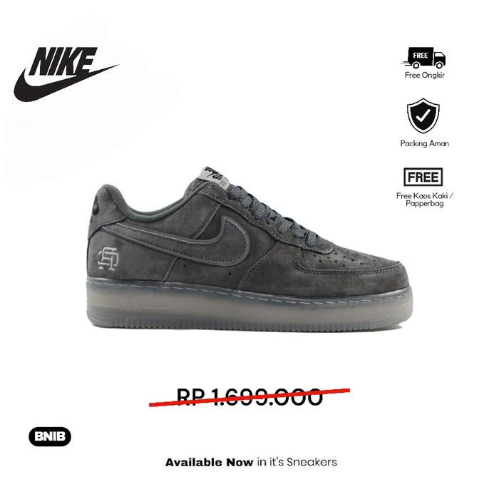 Sepatu Nike Air Force 1 '07 Low - Reigning Champ Grey