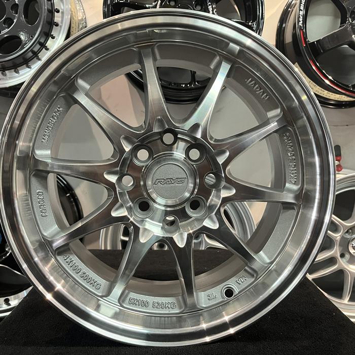 VELG MOBIL CE28 RING 15 LEBAR 7 RATA ET 40 SILVER POLISH
