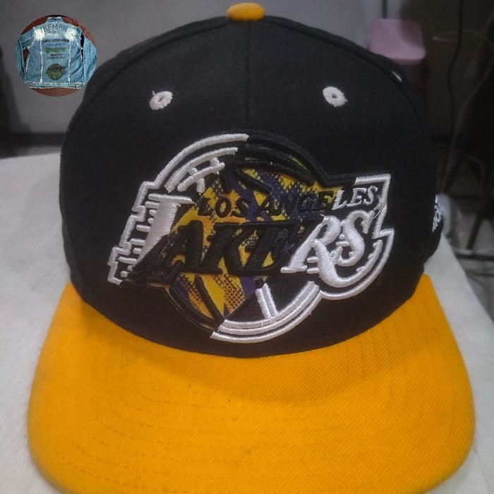 Adidas Lakers vintage hat original