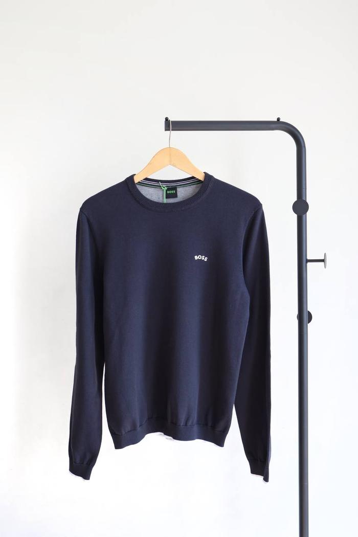 Hugo boss curve logo sweater in navy blue