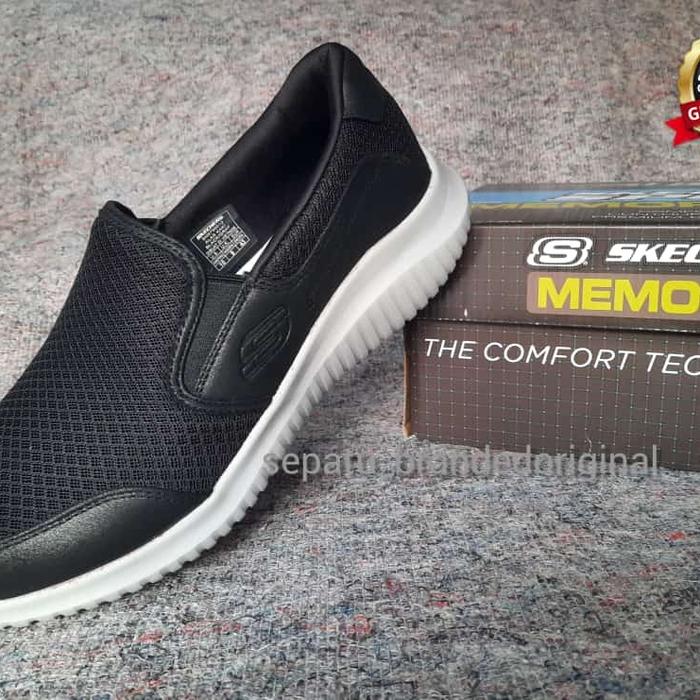 sepatu slop pria original skechers hitam putih