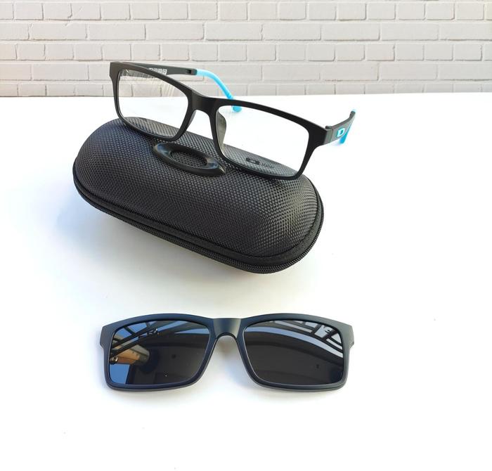 Frame Kacamata sporty pria Clip on 8004