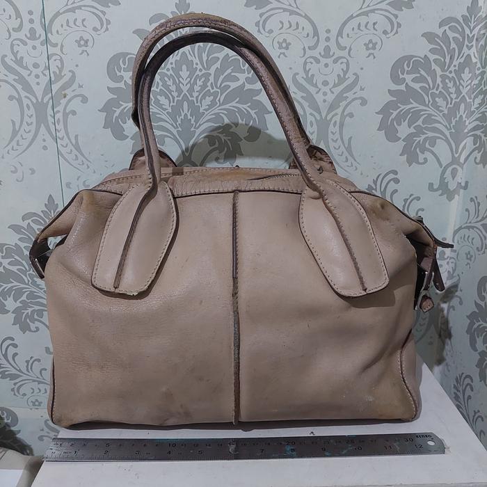 tas wanita tods peach preloved